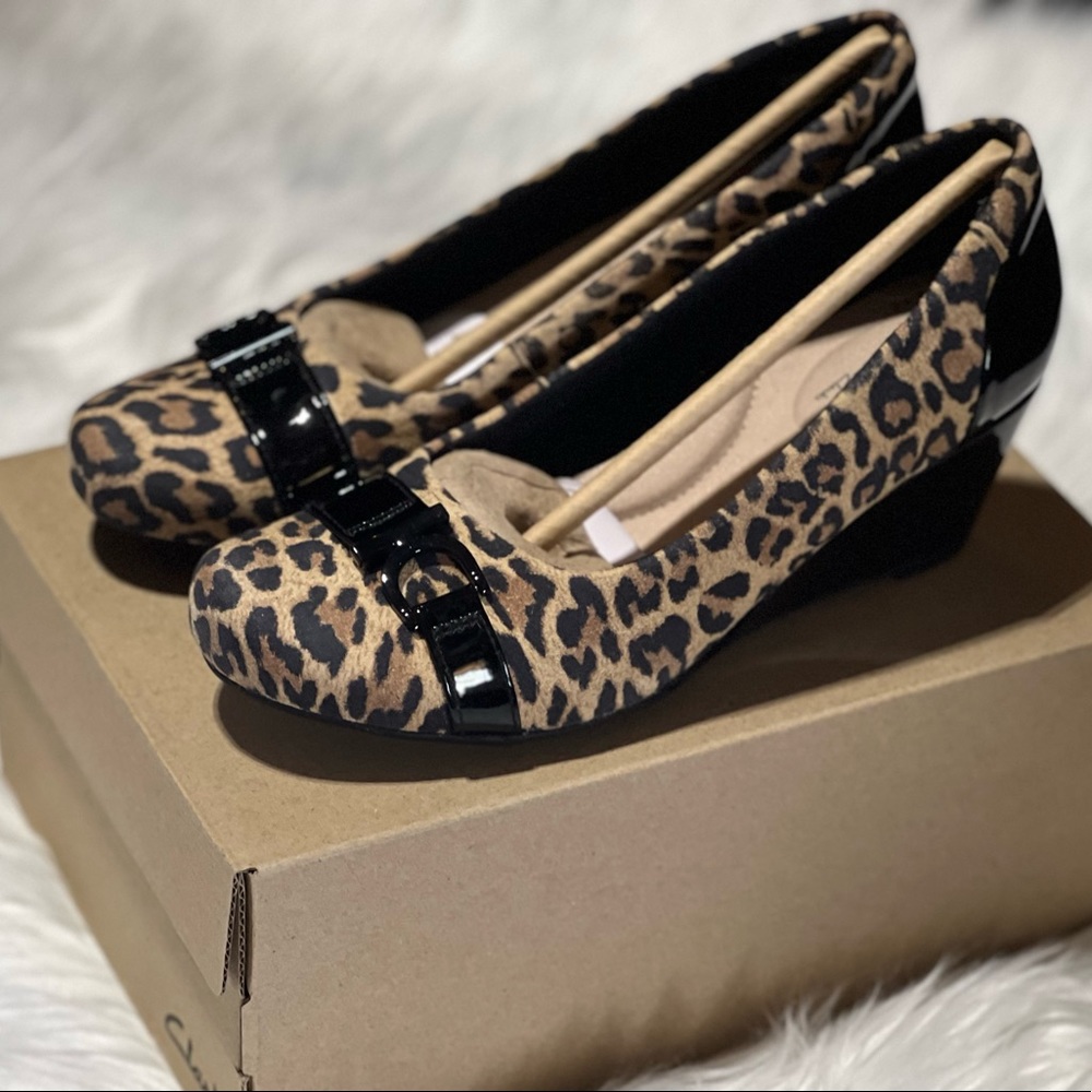 New clarks women Flores Tulip Wedge Pump - Picture 4 of 16